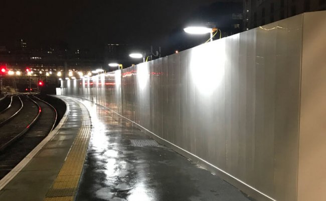 LinkLite units at Kings Cross